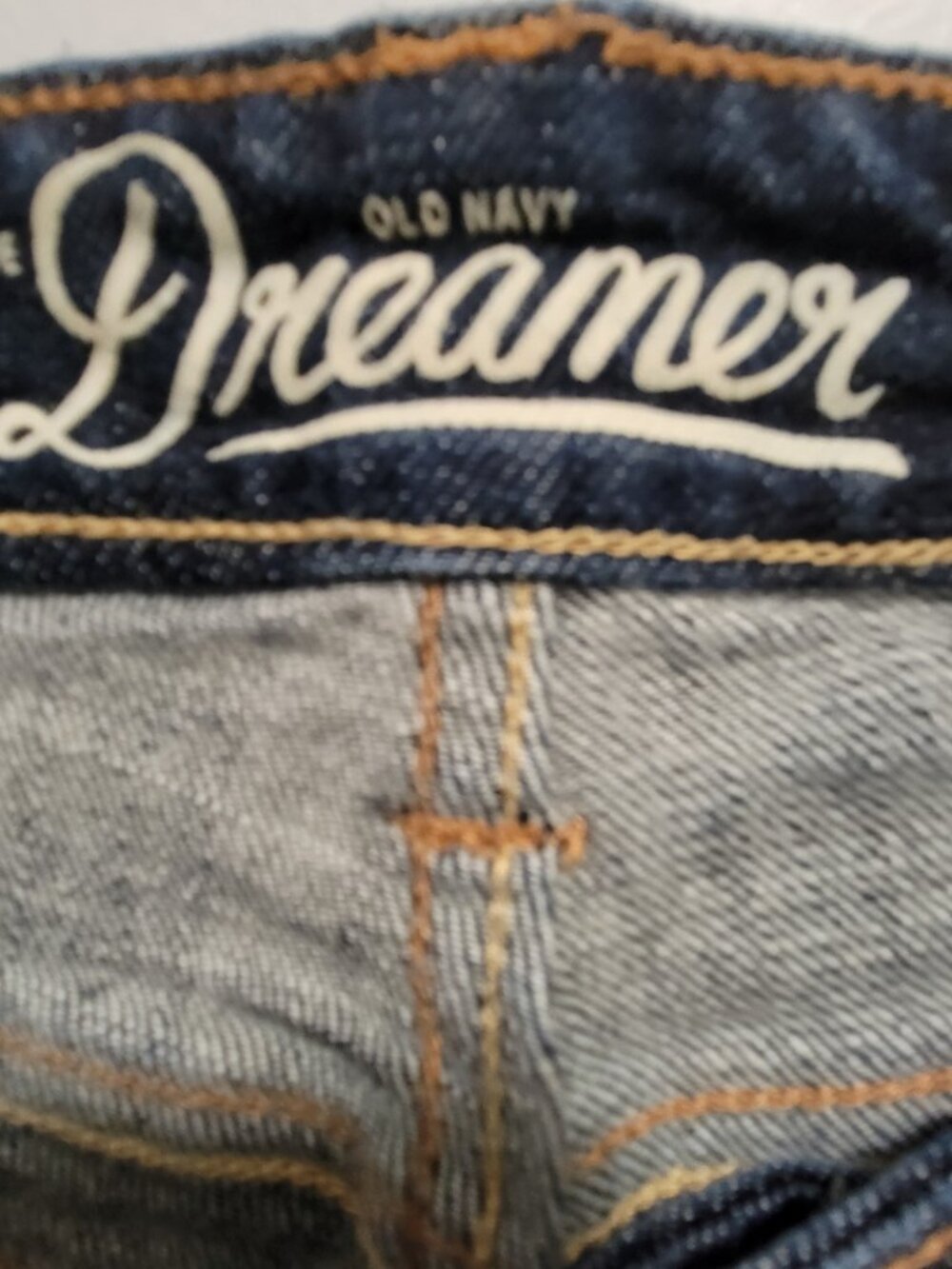 Blue Jeans - Picture 2 of 5